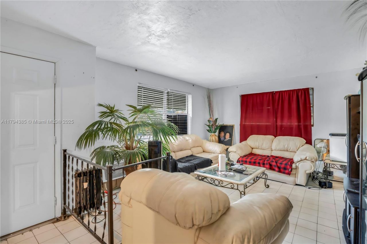 2240 Dr Martin Luther King Jr Blvd, Pompano Beach, FL 33069 Main Photo