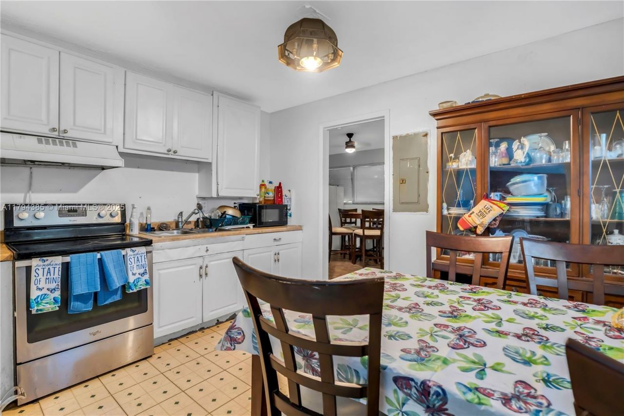 2240 Dr Martin Luther King Jr Blvd, Pompano Beach, FL 33069 Photo