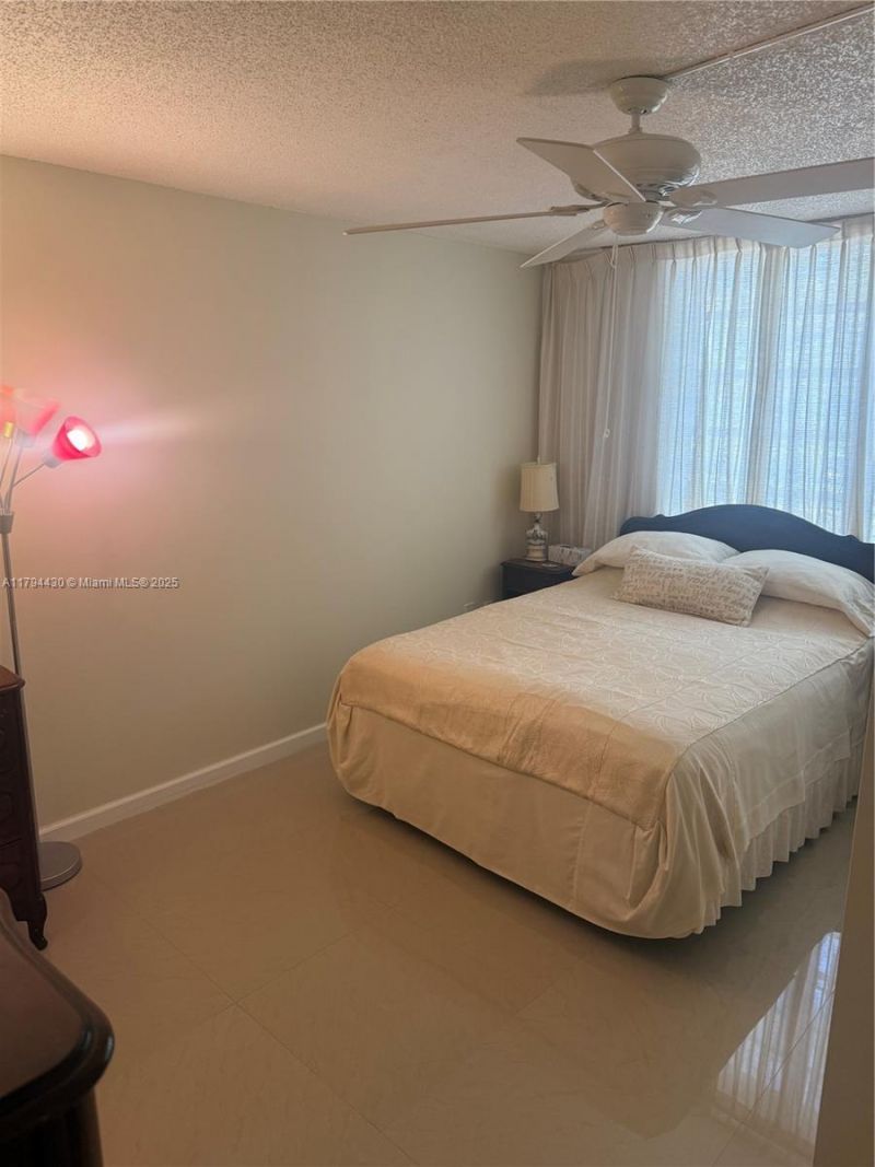 901 Colony Point Cir, Unit 217, Pembroke Pines, FL 33026 Photo