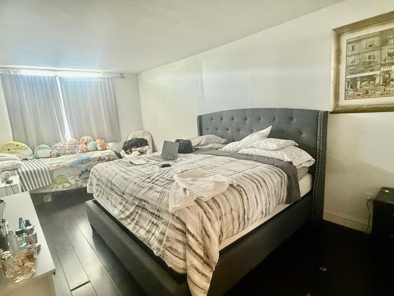 488 NW 165th St Rd, Unit B-512, Miami, FL 33169 Photo