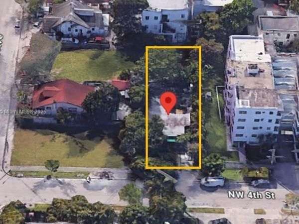 1020 NW 4th St, Miami, FL 33128
