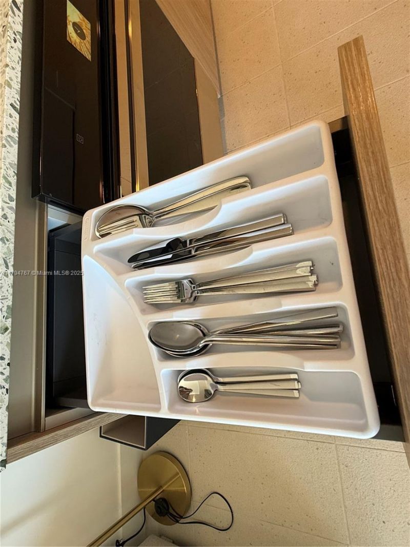 601 NE 1 Ave, Unit 3108, Miami, FL 33132 Photo