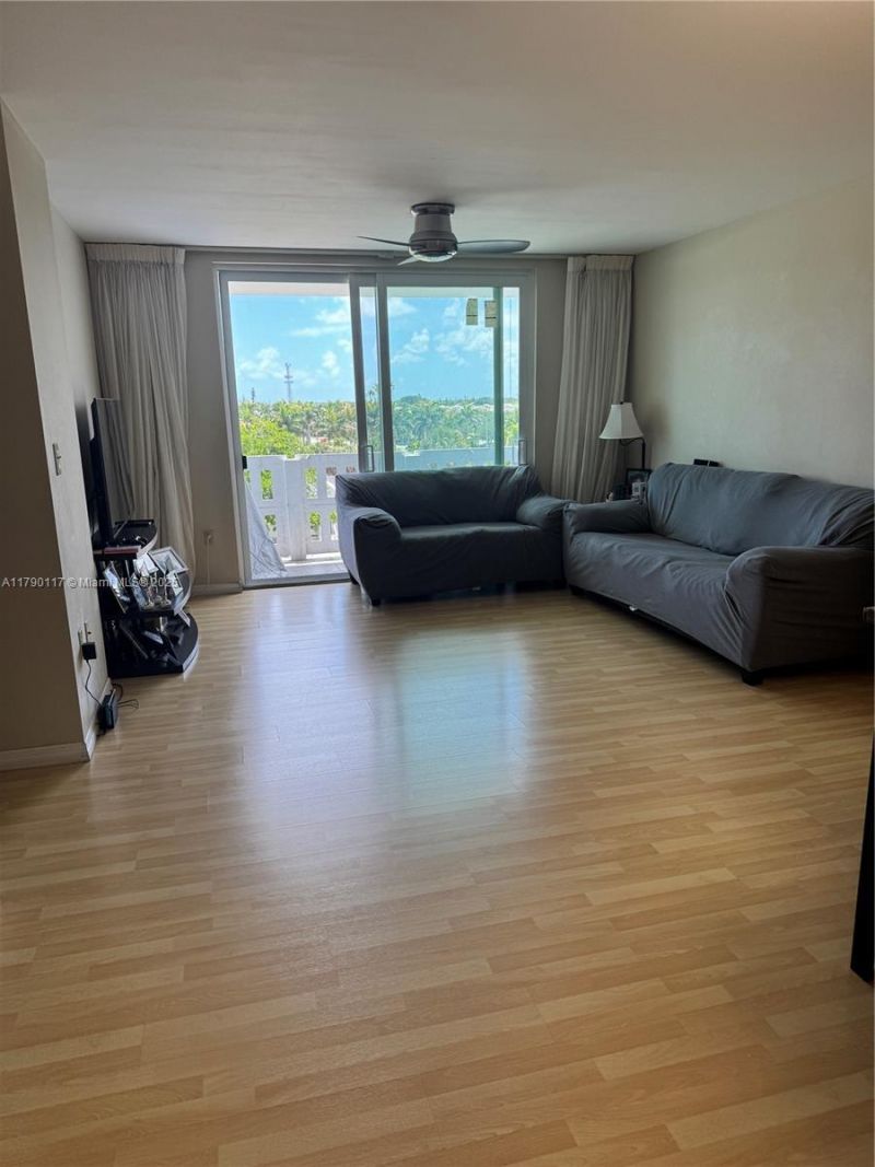 919 Hillcrest Dr, Unit 504, Hollywood, FL 33021 Photo