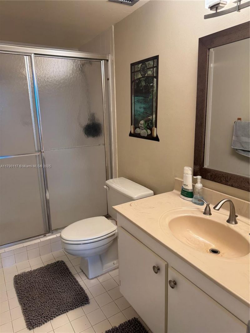 919 Hillcrest Dr, Unit 504, Hollywood, FL 33021 Photo