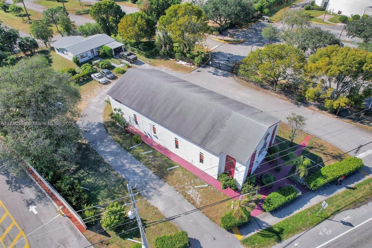 2250 Dr Martin Luther King Jr Blvd, Pompano Beach, FL 33069 Photo