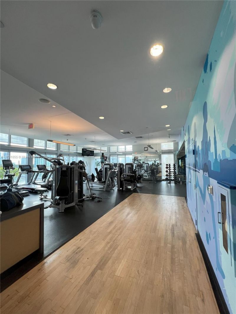 79 SW 12th St, Unit 1710-S, Miami, FL 33130 Photo