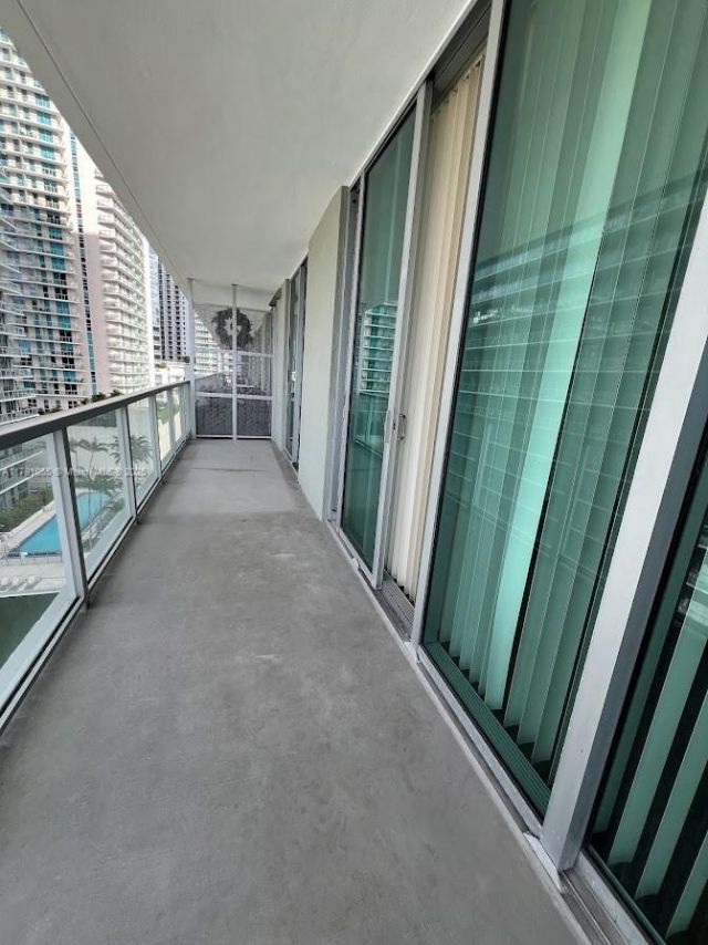 79 SW 12th St, Unit 1710-S, Miami, FL 33130 Photo