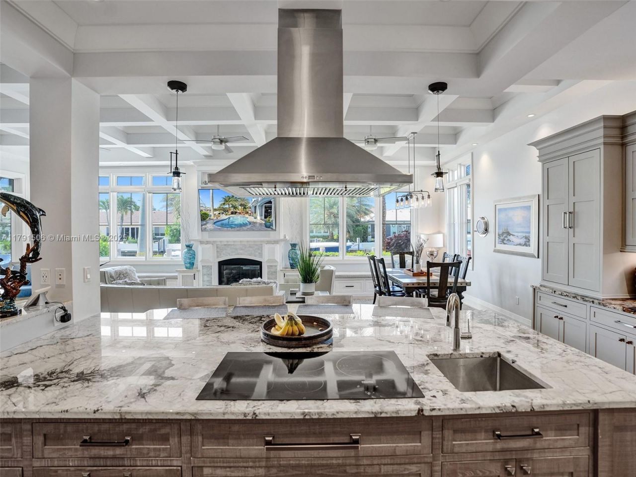 2340 NE 48th St, Lighthouse Point, FL 33064 Photo