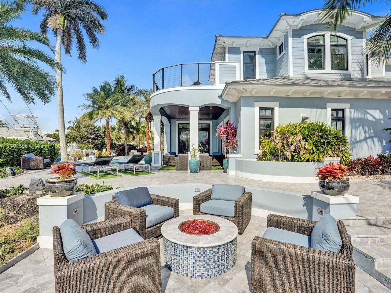 2340 NE 48th St, Lighthouse Point, FL 33064 Photo