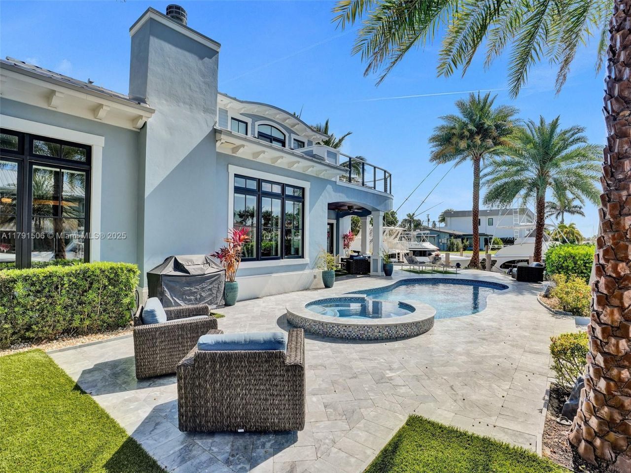 2340 NE 48th St, Lighthouse Point, FL 33064 Photo