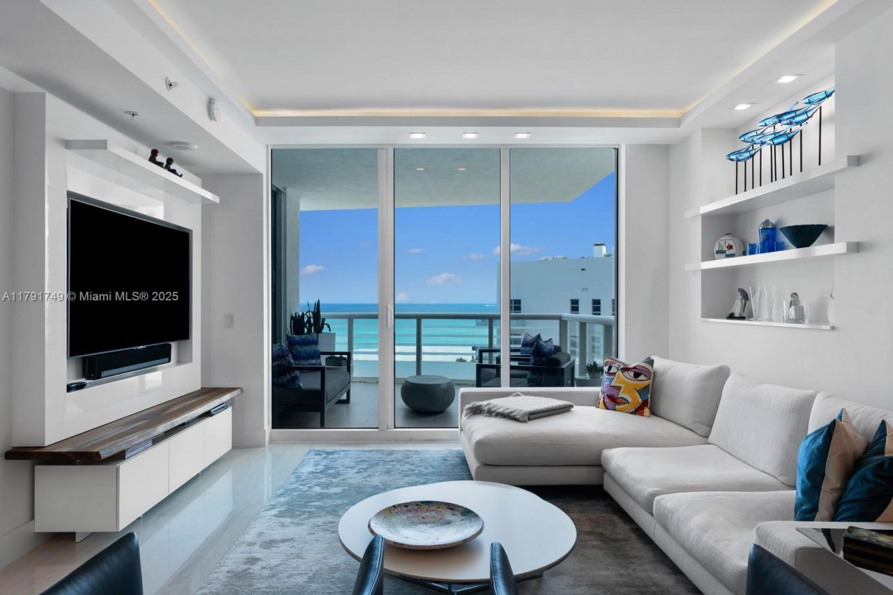 3801 Collins Ave, Unit 703, Miami Beach, FL 33140 Photo