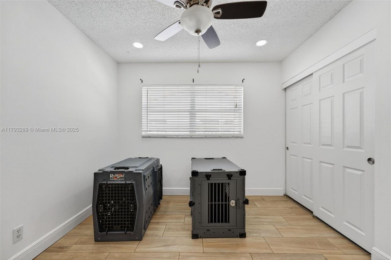 8588 NW 27th Dr, Coral Springs, FL 33065 Photo