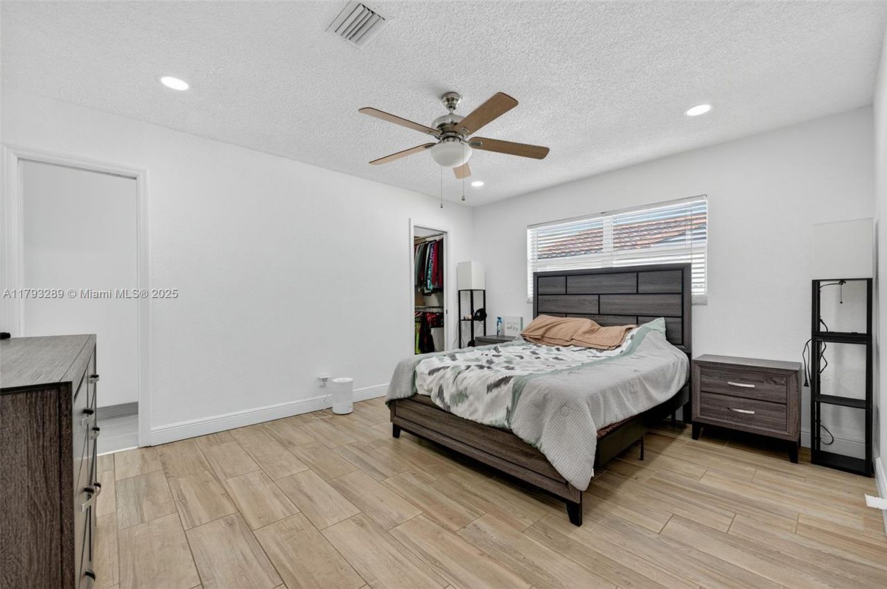 8588 NW 27th Dr, Coral Springs, FL 33065 Photo