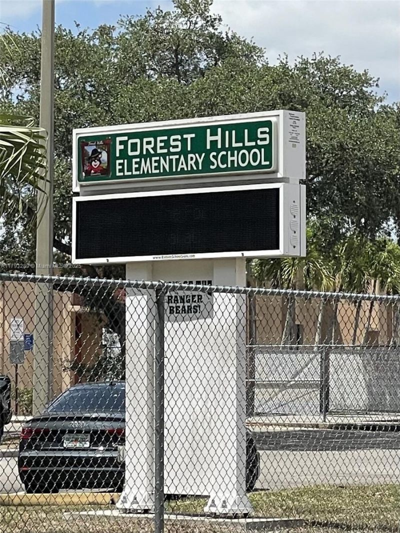 8588 NW 27th Dr, Coral Springs, FL 33065 Photo