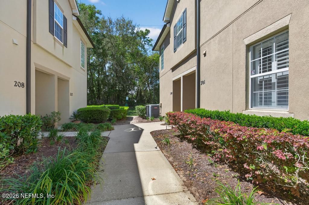 12301 Kernan Forest Boulevard, Unit 302, Jacksonville, FL 32225 Photo