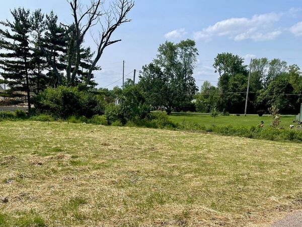 8642 Water Street, Lancaster, OH 43130