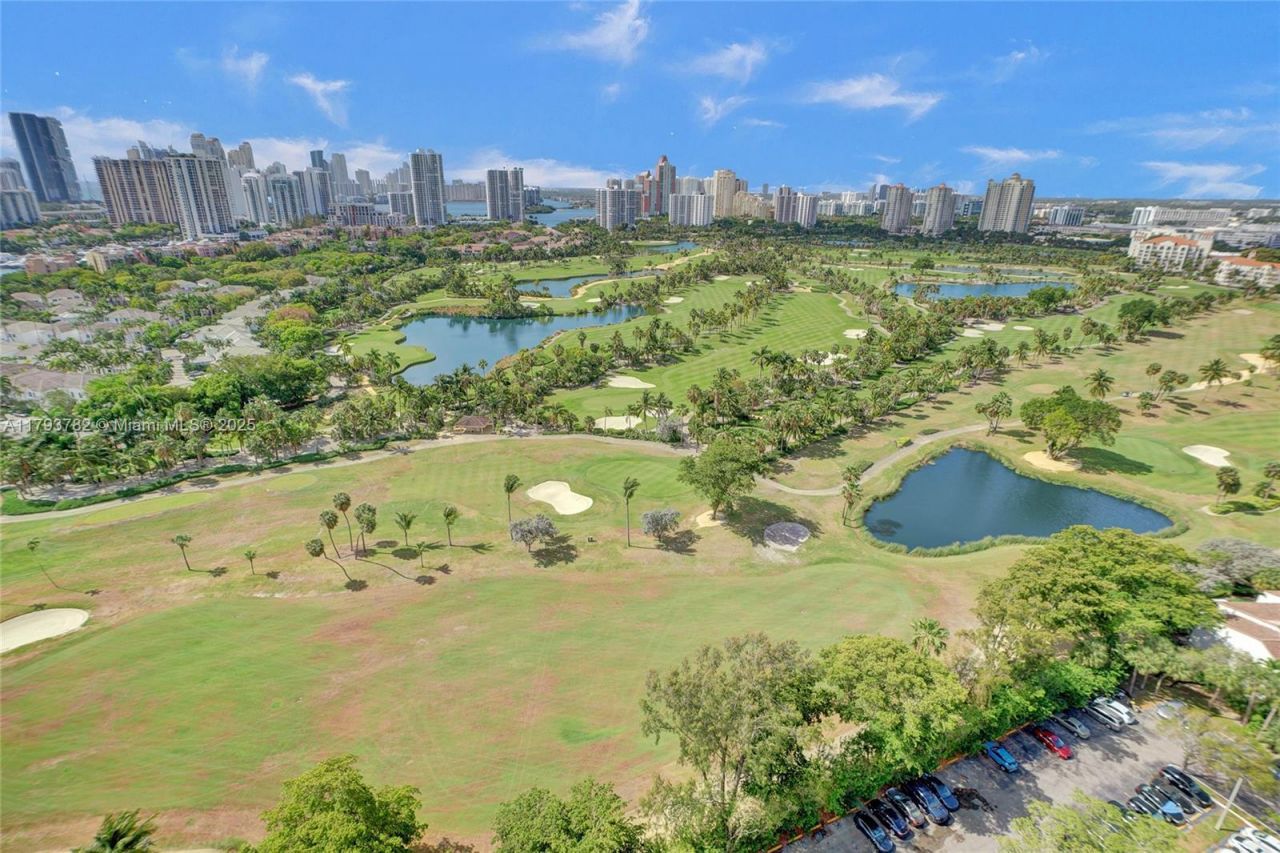 20355 NE 34th Ct, Unit 2725, Aventura, FL 33180 Photo