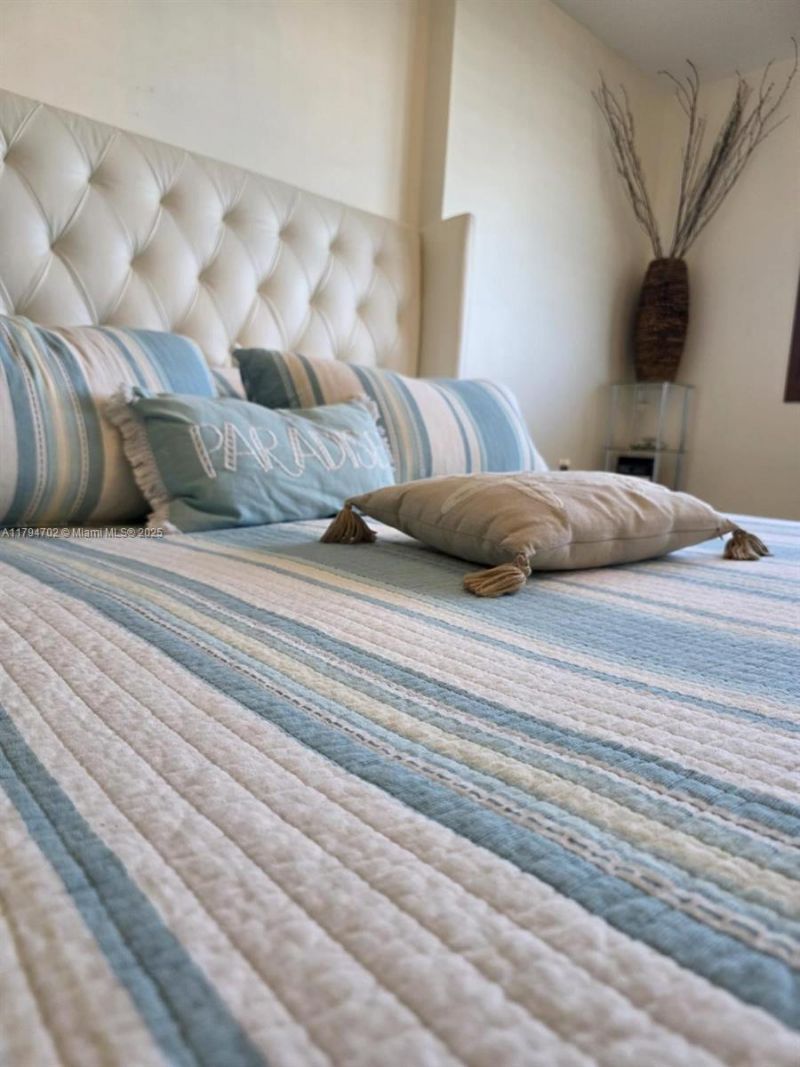 9225 Collins Ave, Unit 1409, Surfside, FL 33154 Photo