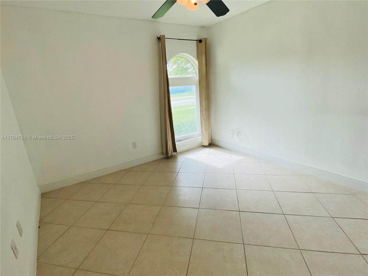 8701 SW 191st St, Cutler Bay, FL 33157 Photo