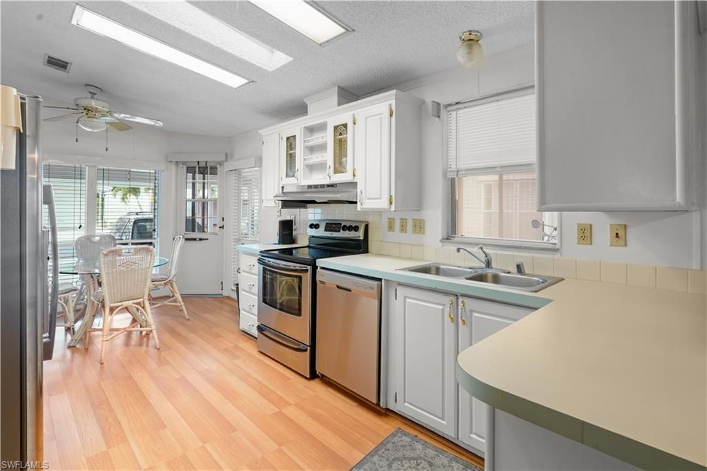 49 Turquoise Ave, Naples, FL 34114 Photo