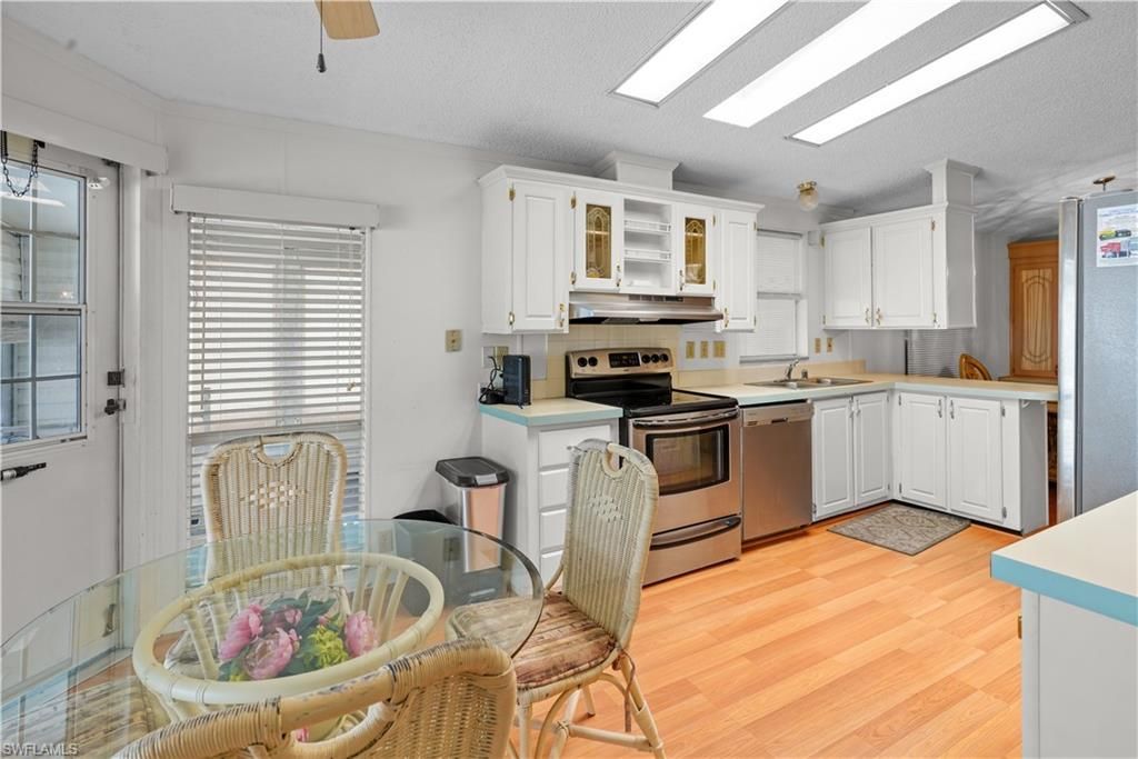 49 Turquoise Ave, Naples, FL 34114 Photo