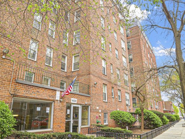 1430 Thieriot Avenue, Unit 3-G, Bronx, NY 10460