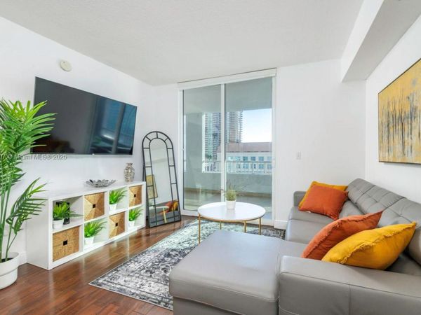 170 SE 14th St, Unit 1905, Miami, FL 33131