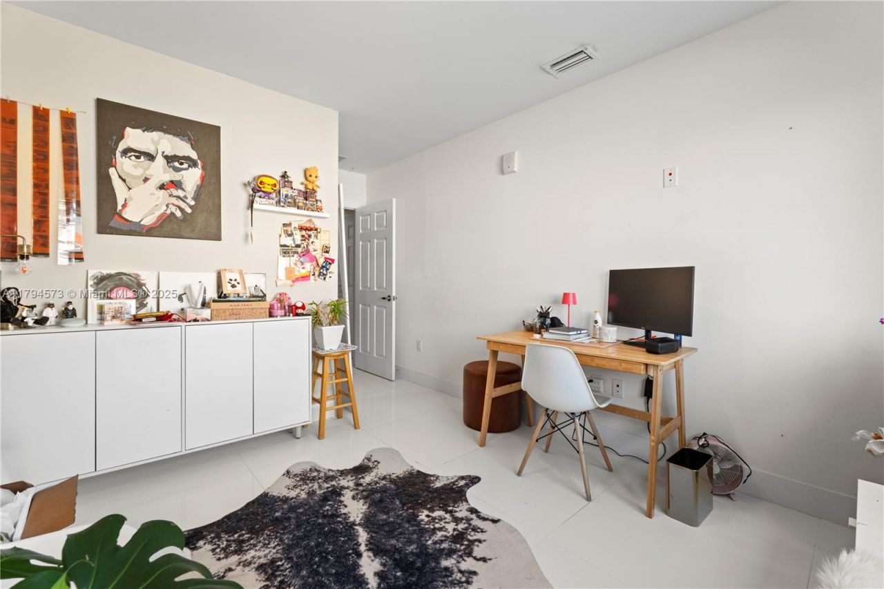 10950 NW 82nd St, Unit 415, Doral, FL 33178 Photo