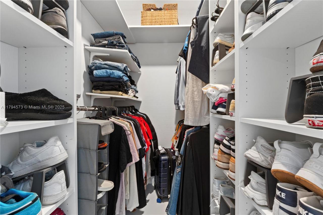 10950 NW 82nd St, Unit 415, Doral, FL 33178 Photo