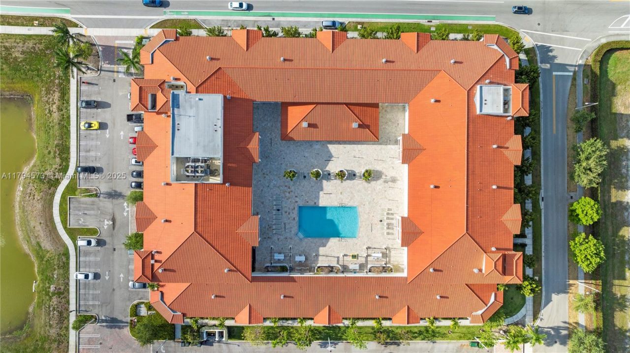 10950 NW 82nd St, Unit 415, Doral, FL 33178 Photo