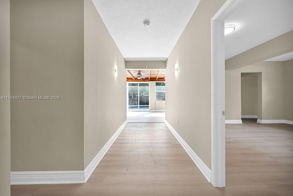 12135 NE 10th Ave, North Miami, FL 33161 Photo