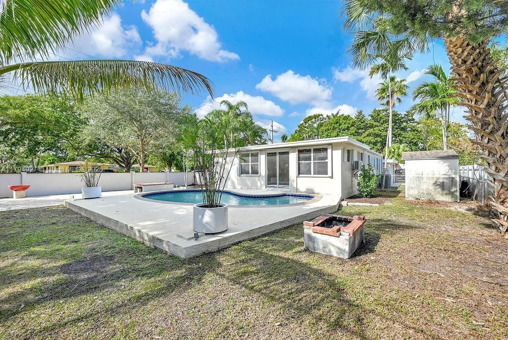 12135 NE 10th Ave, North Miami, FL 33161 Photo