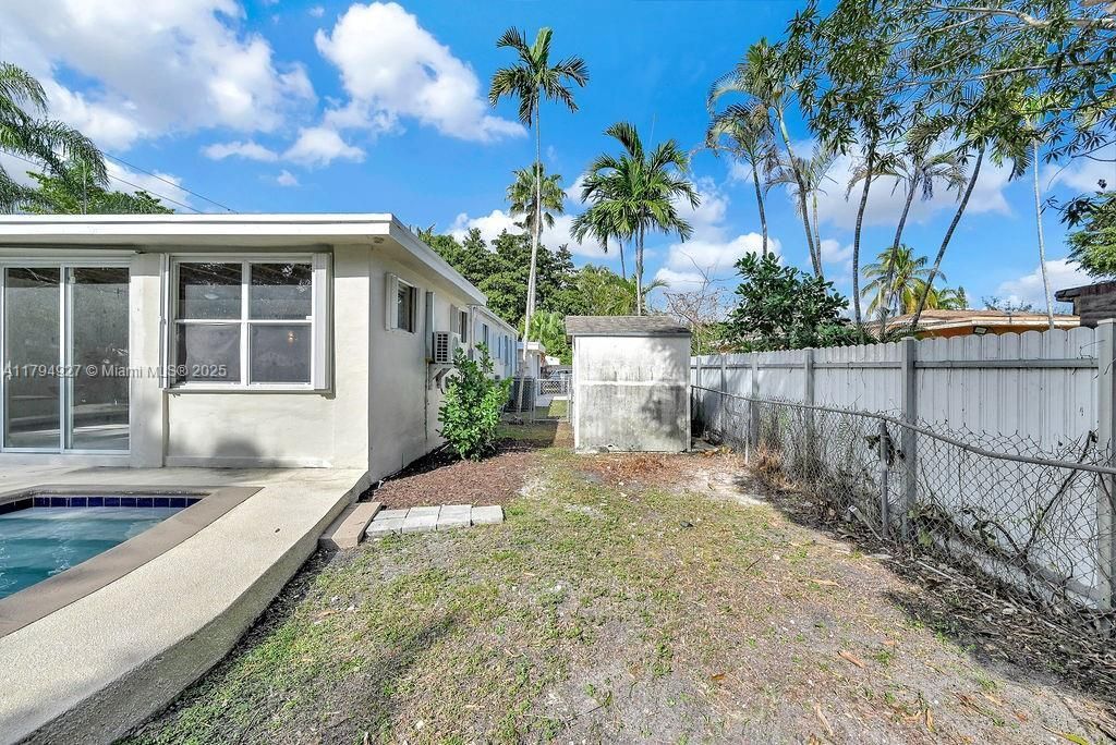 12135 NE 10th Ave, North Miami, FL 33161 Photo