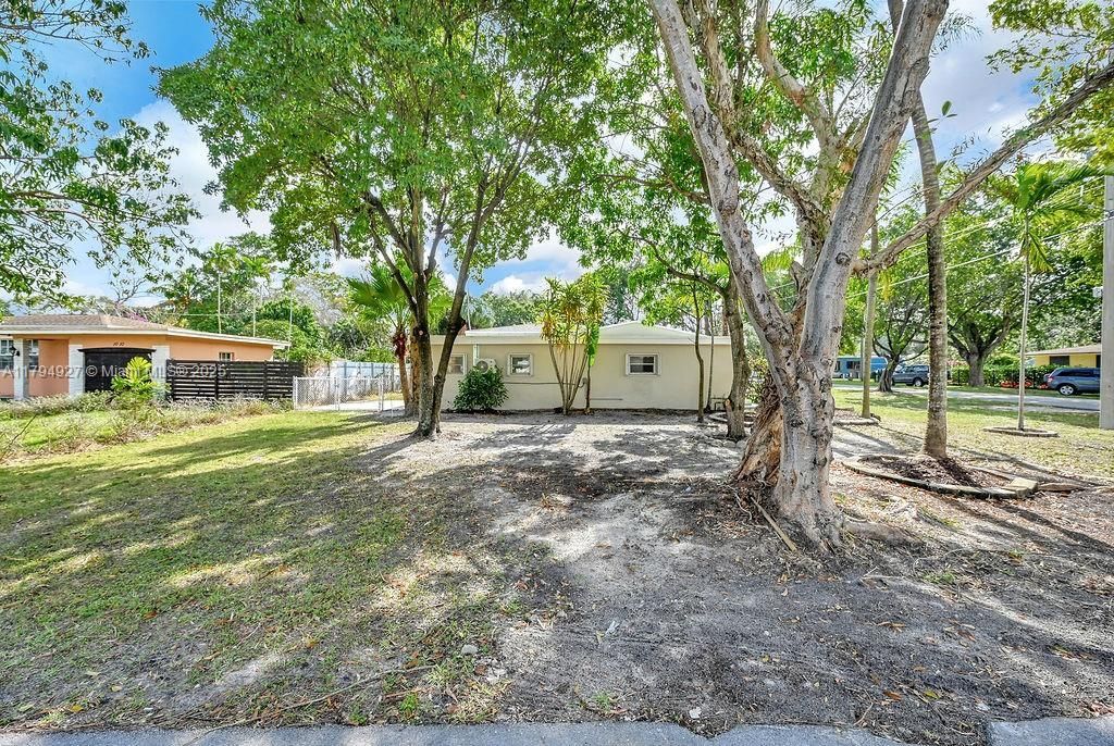 12135 NE 10th Ave, North Miami, FL 33161 Photo