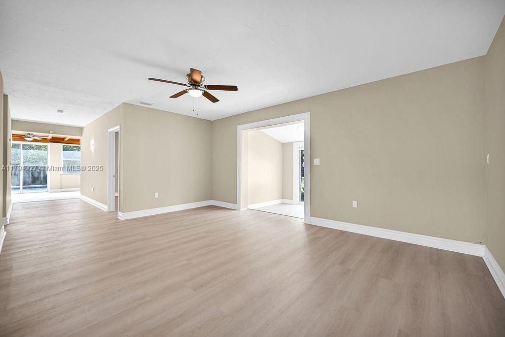 12135 NE 10th Ave, North Miami, FL 33161 Photo