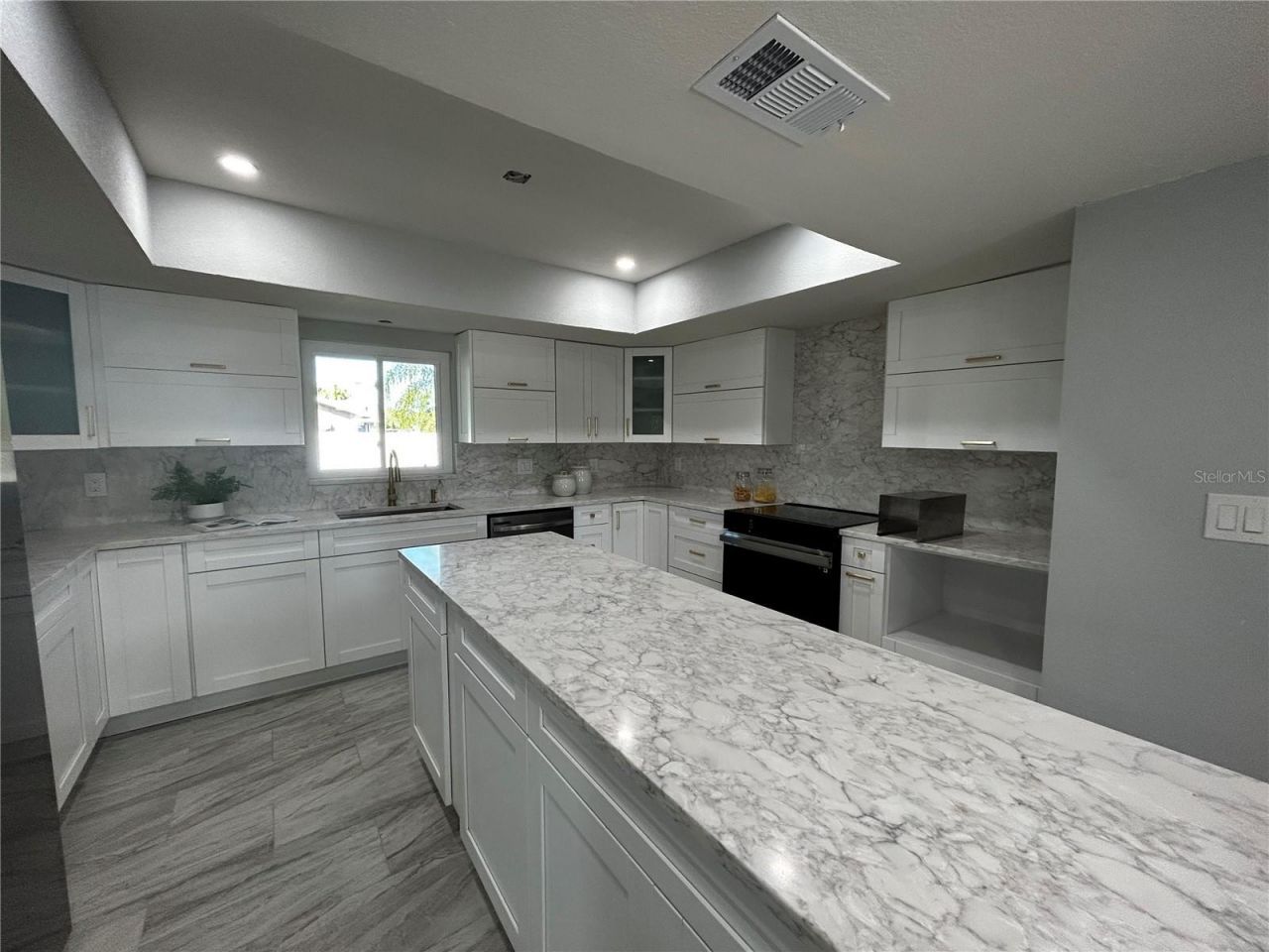 6370 Conniewood Square, New Port Richey, FL 34653 Photo