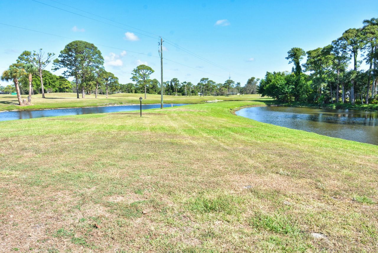 1225 NW 21st Street, Unit 1701, Stuart, FL 34994 Photo