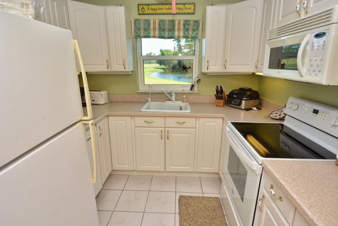 1225 NW 21st Street, Unit 1701, Stuart, FL 34994 Photo
