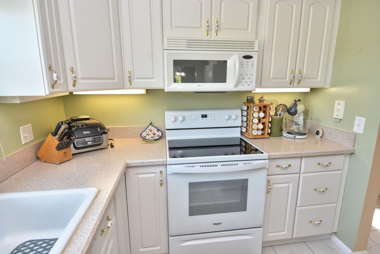 1225 NW 21st Street, Unit 1701, Stuart, FL 34994 Photo