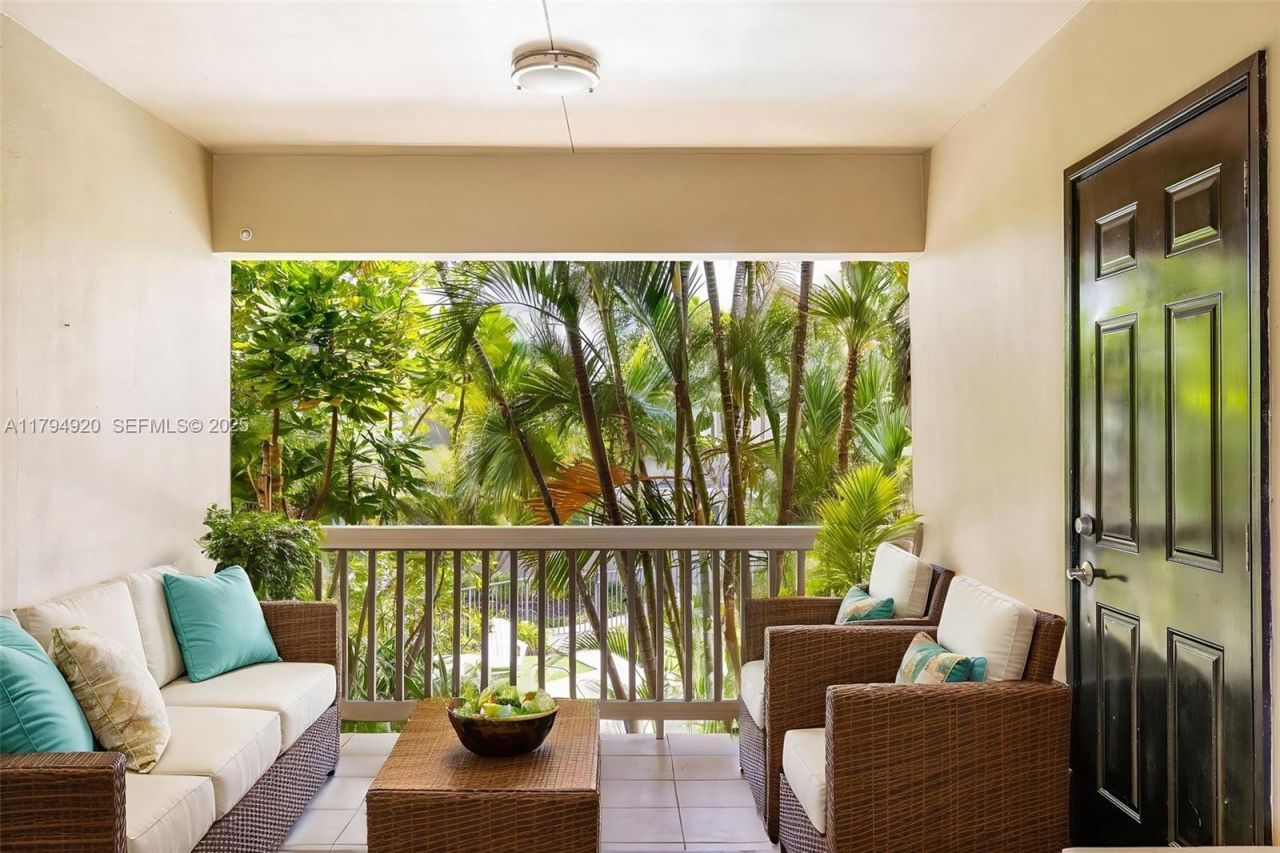 801 NE 18th Ave #1-4, Fort Lauderdale, FL 33304 Photo