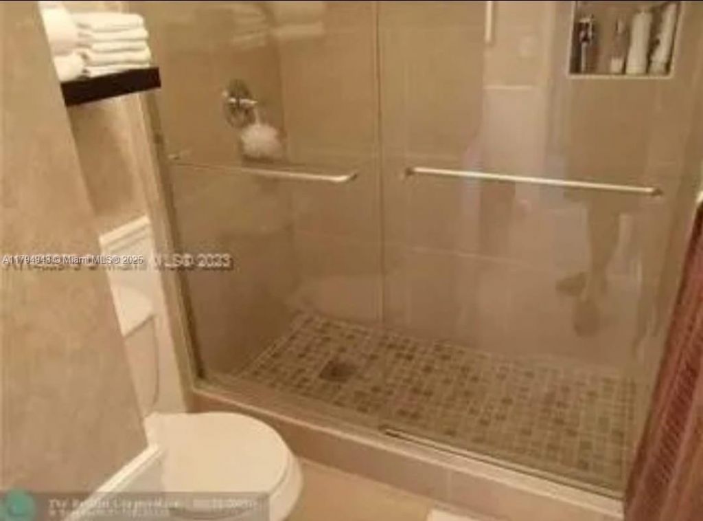 4400 Hillcrest Dr, Unit 215-B, Hollywood, FL 33021 Photo