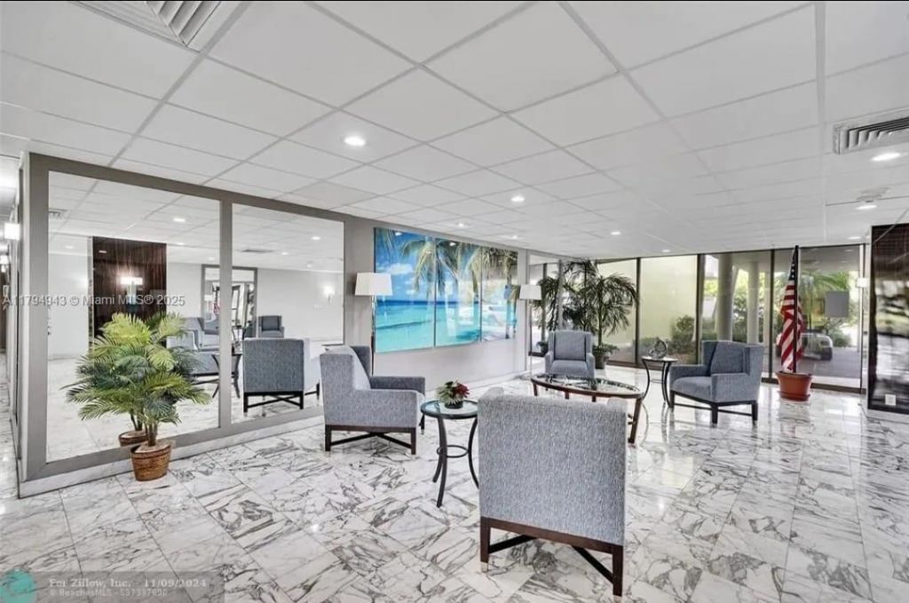 4400 Hillcrest Dr, Unit 215-B, Hollywood, FL 33021 Photo