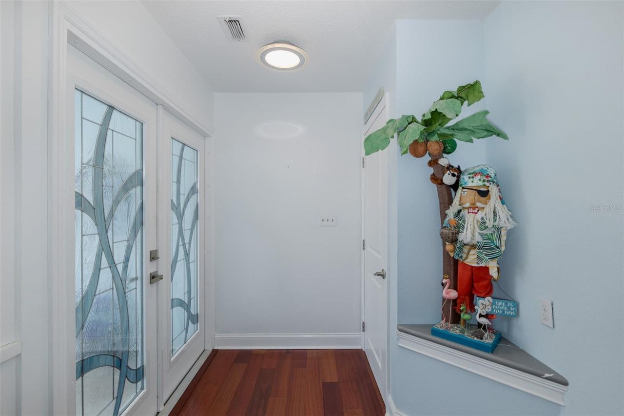 5040 Waterside Drive, Port Richey, FL 34668 Photo