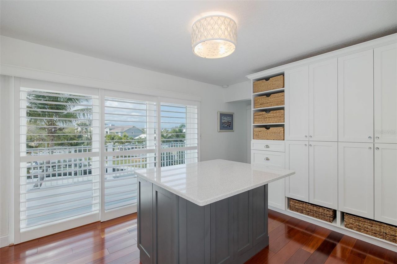 5040 Waterside Drive, Port Richey, FL 34668 Photo