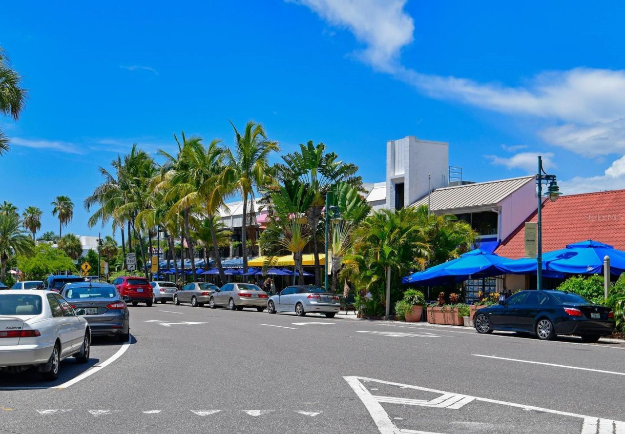 170 Roosevelt Drive, Unit 5, Sarasota, FL 34236 Photo