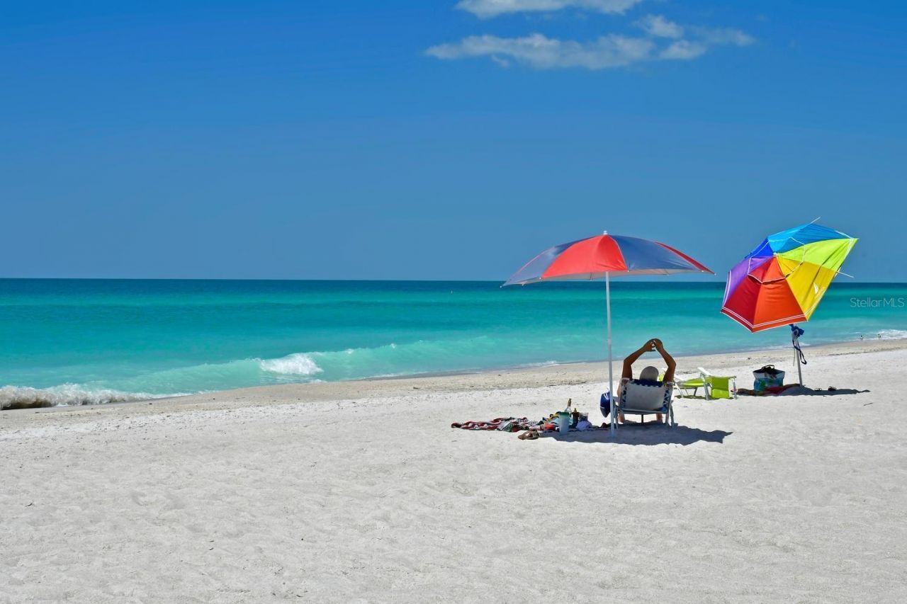 170 Roosevelt Drive, Unit 5, Sarasota, FL 34236 Photo