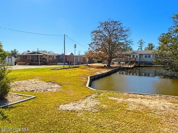 1556 Farrow Fork Road, Engelhard, NC 27824