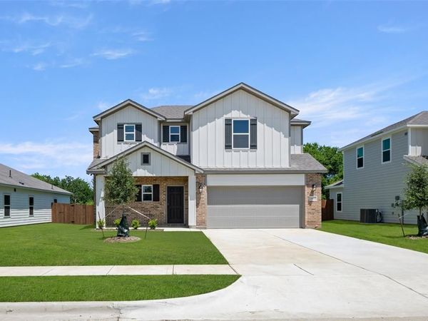 1605 Annabelle Street, Cleburne, TX 76031