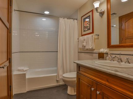 6750 N North Lake Boulevard, Tahoe Vista, CA 96148 Photo