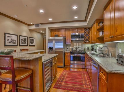 6750 N North Lake Boulevard, Tahoe Vista, CA 96148 Photo